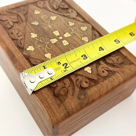 Vintage Wooden Wood Keepsake Storage Trinket Jewelry Box with Gold Inlay - Picture 8 of 11